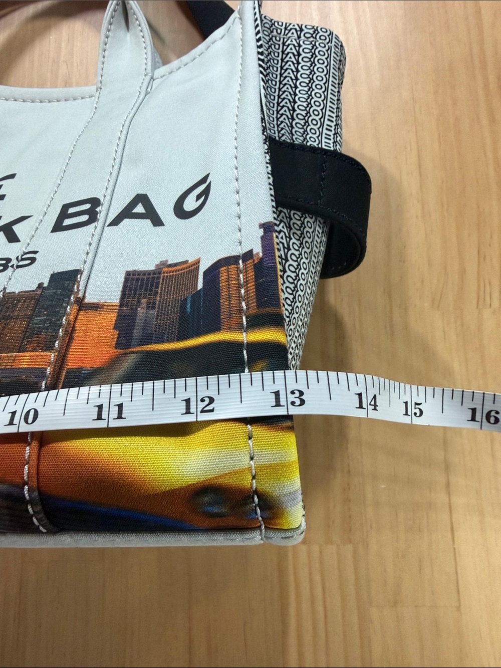 Marc Jacobs The New York Bag Canvas Tote in Multi-Color - Picture 6 of 11